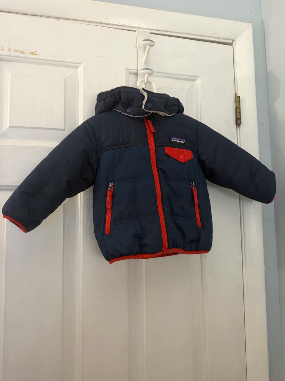 Patagonia Baby Reversible Hooded Sherpa Fleece Puffer Jacket 12–18M